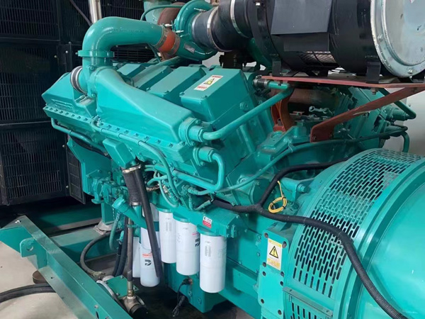 海州更换100kW柴油发电机组机油时，需要注意哪些事项？